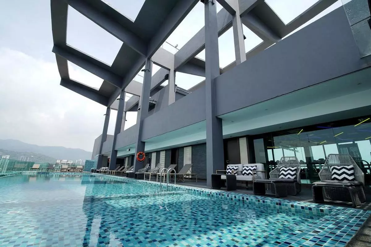 JAZZ HOTEL PENANG OUT DOOR VIEW (Copy).jpg